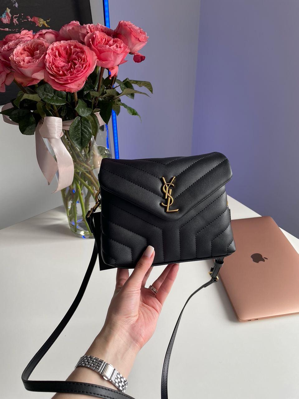 Маленька чорна жіноча сумочка Yves Saint Laurent з натуральної шкіри