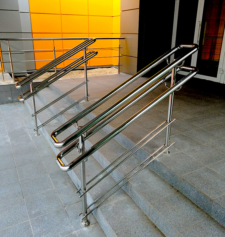 Розділювачі потоку, перила - виготовлення за індивідуальним замовленням в Ізюмі Харківської області