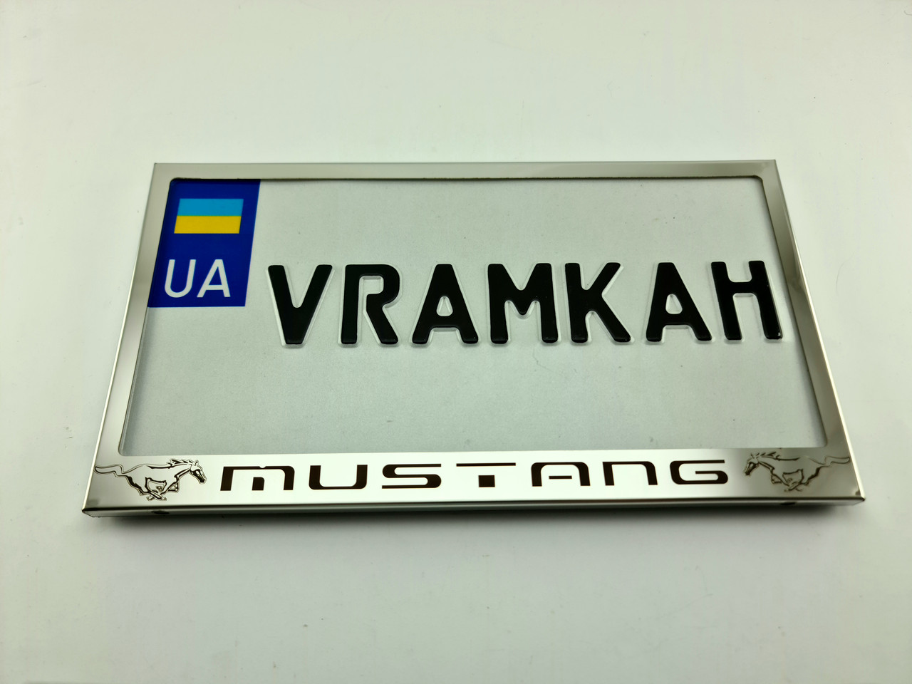 Номерна рамка для авто MUSTANG, рамка під американський номер