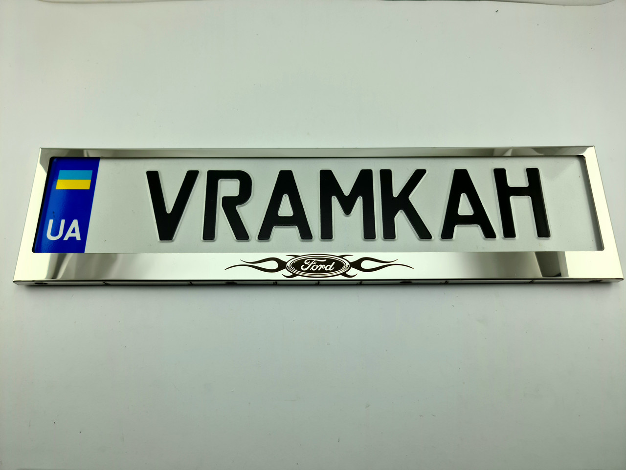 Номерна рамка для авто Ford