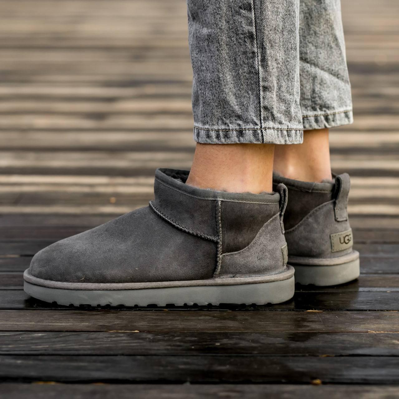 Зимові жіночі черевики UGG Ultra Mini Gray | сірі, замша, розміри 36–41