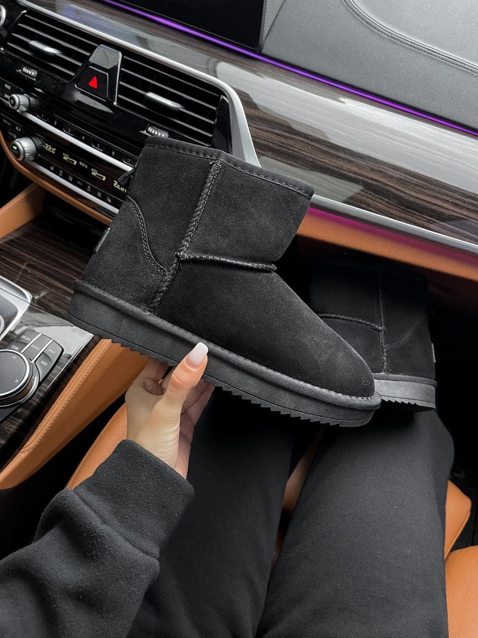 Зимові Ботинки UGG Mini Black | чорні замшеві, розміри 36–45 (унісекс), фото 1