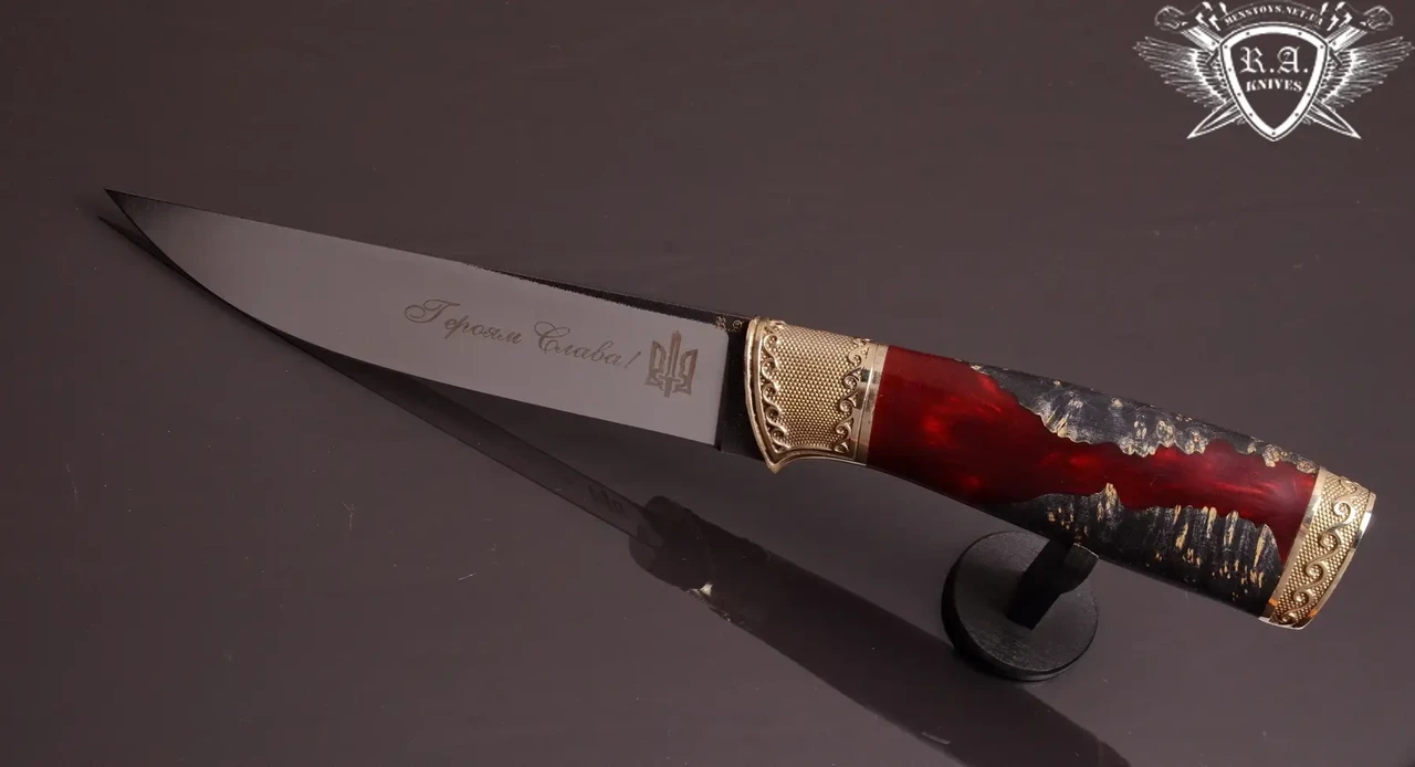 Ніж ручної роботи "Лють" 145х27х4.2 мм із неіржавкої сталі та колодкою з гібриду, фото 1