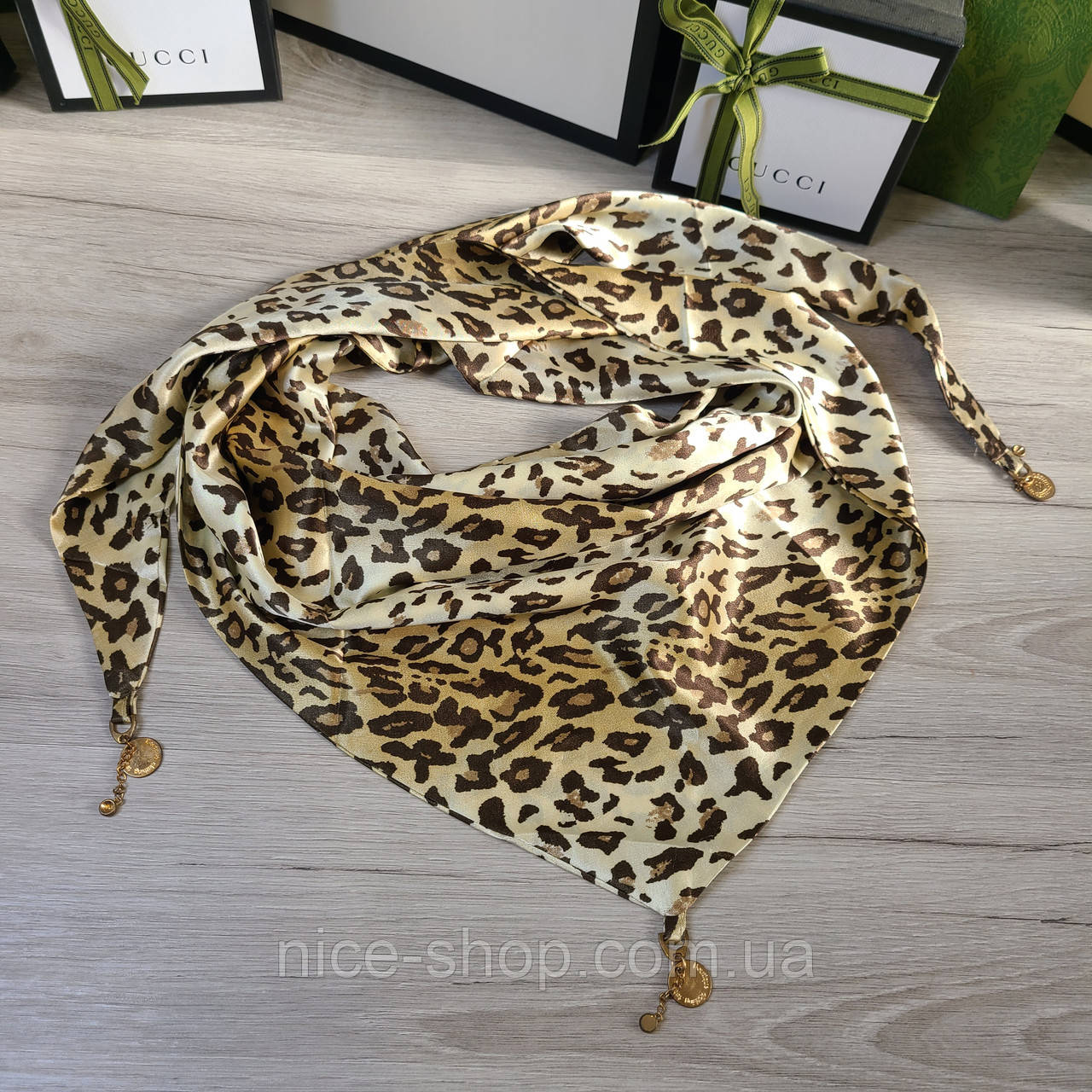 Хустка-косинка з леопардовим прінтом
