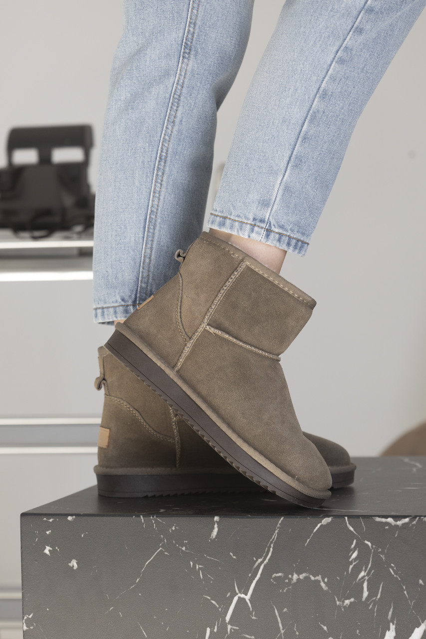 Зимові Жіночі Черевики UGG Classic Mini Brown | коричневі замшеві, розміри 37–41