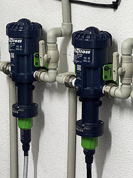 Дозуючи насос Mixtron MX.250.P022