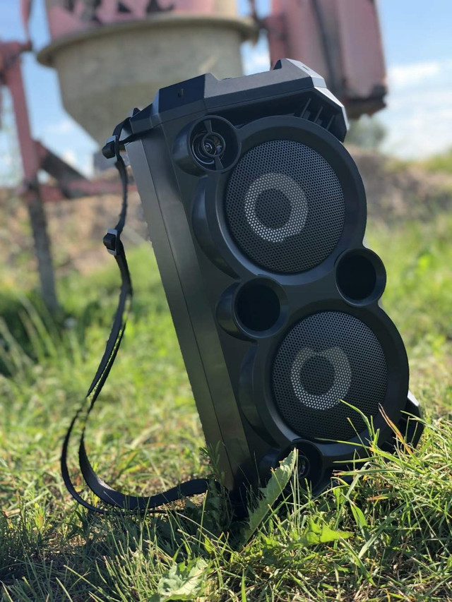 SVEN PS-550 бумбокс bluetooth радіо mp3 плеєр