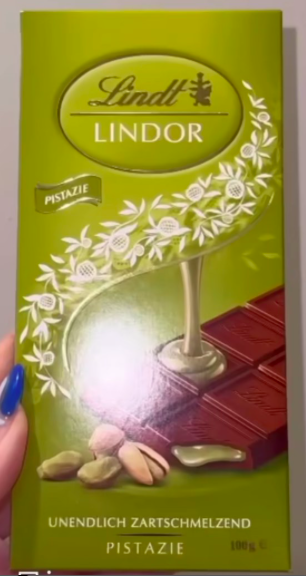 Шоколадка Lindt 😍 з фісташкою 100 гр. Швейцарія