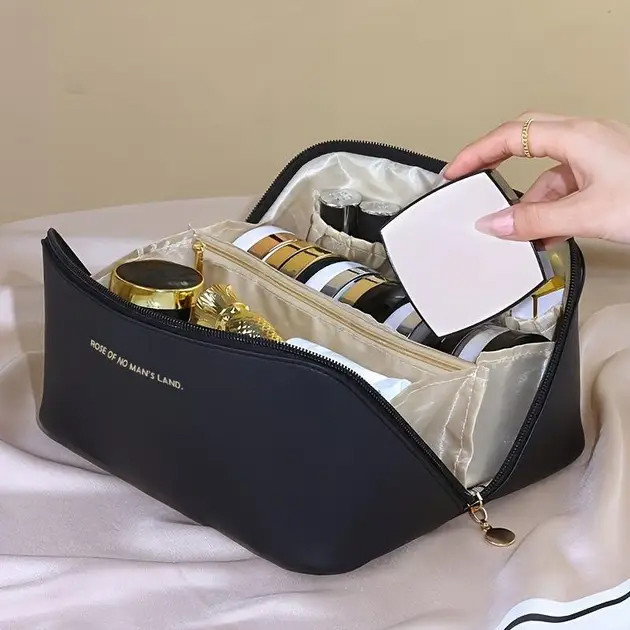 Містка дорожня косметичка MAKE UP BAG Black SV227