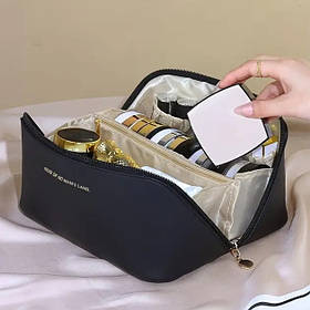 Містка дорожня косметичка MAKE UP BAG Black iC227