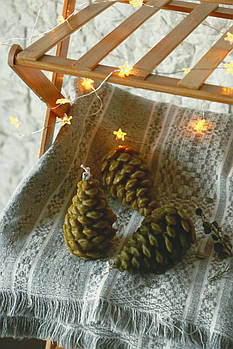 Воскова свічка Соснова Шишка