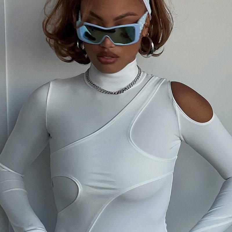 Жіноче боді з крутим дизайном в білому кольорі, фото 1