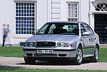 Скло фари праве skoda octavia 97 - 00, фото 2