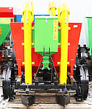 2-рядна саджалка Бомет 50/55 з ящиком для міндобрив (3т, 150л, крок посадки 29/32/35см, майданчик для оператора), фото 3