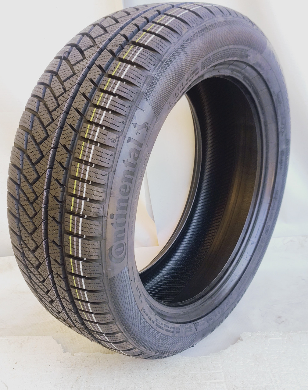 Continental WinterContact TS850P (245/45R19 102V) XL FR AO зимова
