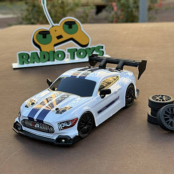 Дрифт машинка на радіокеруванні Ford Mustang Білий | Машинка для дрифту на пульті управління Дрифт машина на радіокеруванні