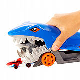 Hot Wheels Shark Chomp Transporter GVG36 Транспортер Хот Вілс Акула з сховищем для машинок, фото 7