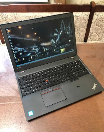 Б/в Ігровий ноутбук Lenovo ThinkPad T570 15.6" 1920x1080| Core i7-6600U| 8 GB RAM| 256 GB SSD| GeForce 940MX 2GB