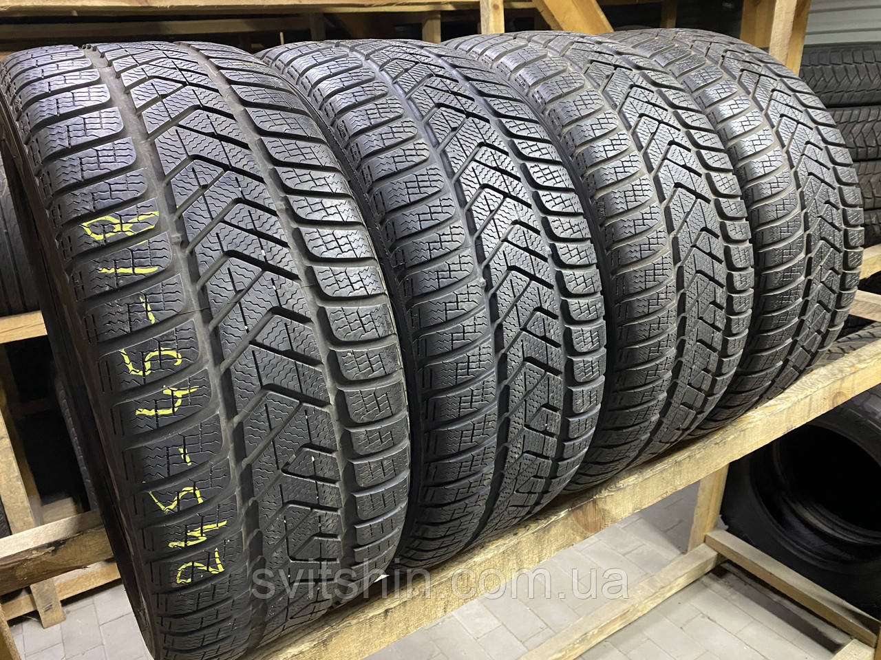Зимові шини 245/45R18 Pirelli Sottozero3 7мм 2017рік 4шт, фото 1