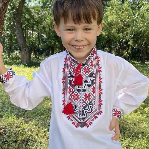 Вишиванка для хлопчика "Максим", дитяча біла сорочка з червоною вишивкою, фото 1