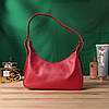 Яскрава сумка багет з регульованим ременем з гладкої натуральної шкіри Shvigel 22832 Червона, фото 9