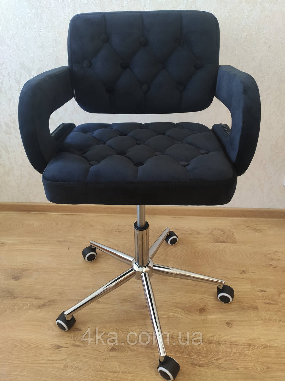 Крісло на колесах НR8403К, велюр, чорне, фото 1