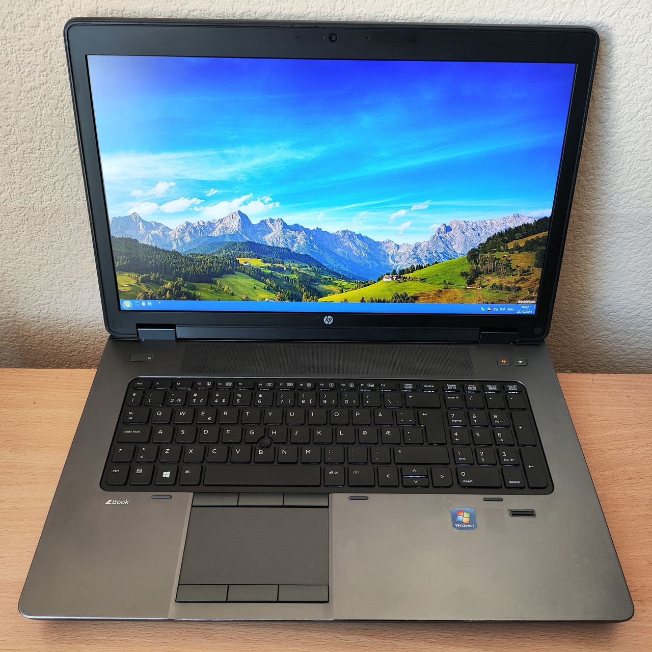 Ігровий ноутбук HP Zbook 17 G2 17.3" FHD i7-4800MQ/16 Gb DDR3/256 SSD/nVidia Quadro K3100M 4 GB GDDR5 256-bit