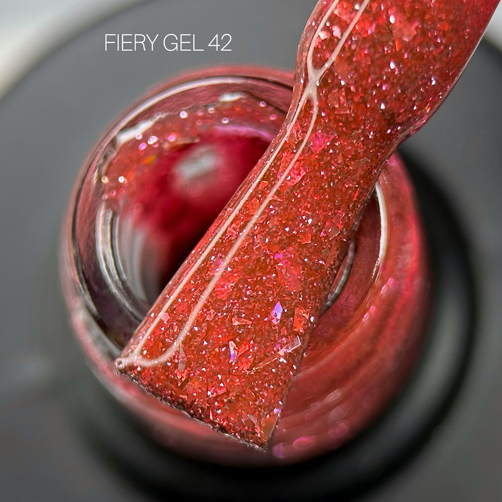 Гель лак світловідбивний для нігтів Saga Fiery Gel №42 8 мл