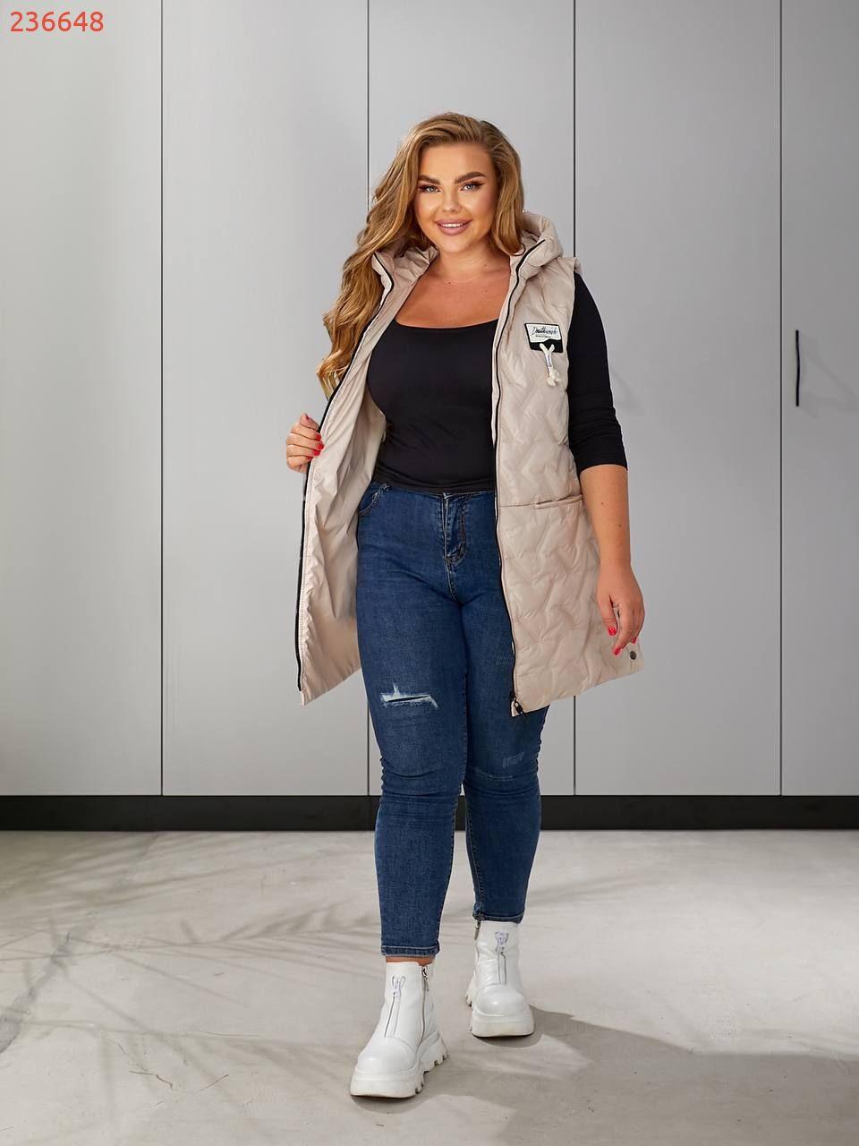 Стильний жіночий жилет з плащової тканини та утеплювачем, фото 1