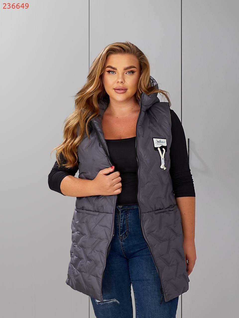 Практичний стьобаний жилет на силіконі з капюшоном, кишенями, фото 1