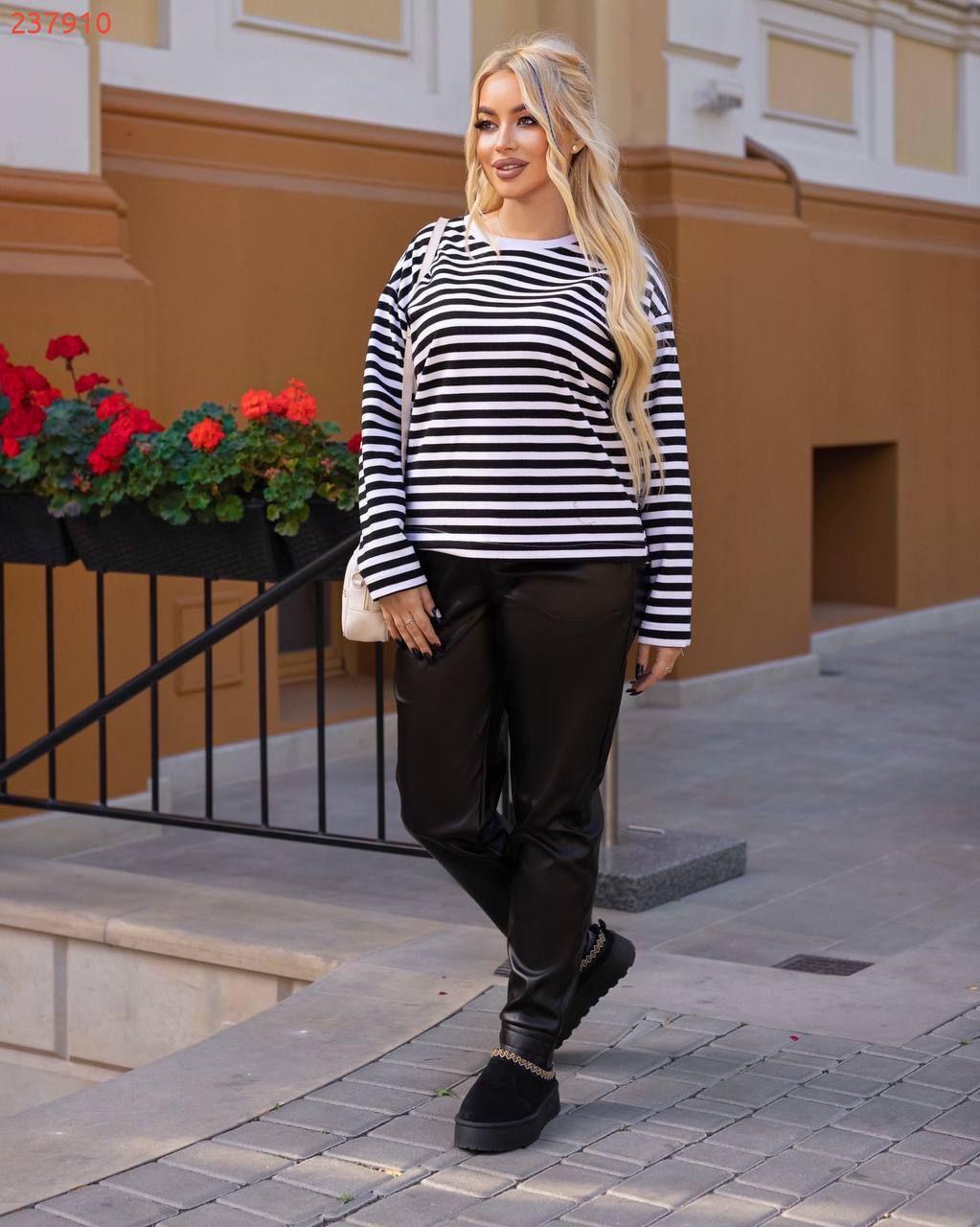 Жіночий лонгслів з тринитки петля діагональ , базова кофта великих розмірів 42-60, фото 1