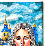 Картина по дереву ручної роботи 10х15 см Дівчина КИЇВ на підставці Український сувенір, фото 8
