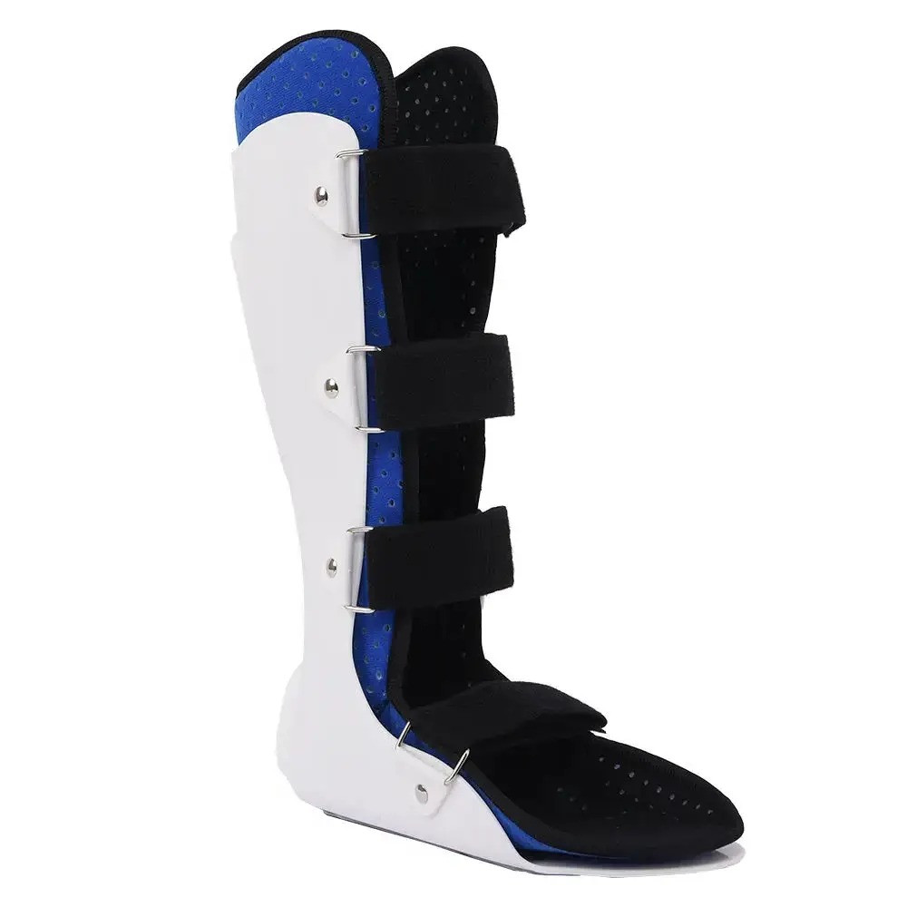 Ортез на гомілковостопний суглоб Supretto Чобіток деротаційний, правий (90880001)