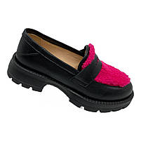Лофери жіночі чорного кольору декоровані натуральним хутром рожевого кольору “Style Shoes”, фото 2