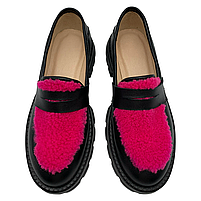 Лофери жіночі чорного кольору декоровані натуральним хутром рожевого кольору “Style Shoes”, фото 5