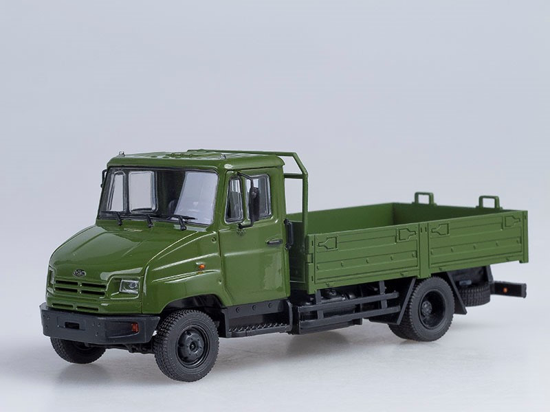 Модель Вантажівка ЗІЛ-5301 "Бичок" (хакі) | Автоісторія