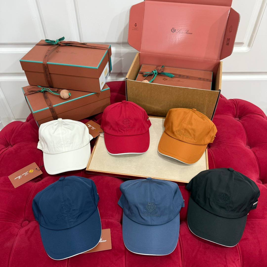 Чоловіча кепка брендова