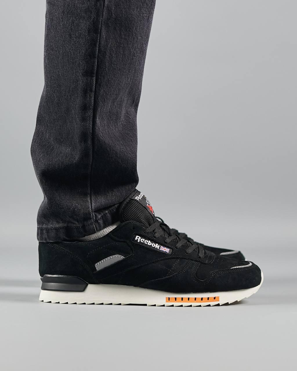 Чоловічі замшеві кросівки Reebok Classic M Black White, чоловічі кеди Рибок замша чорні. Чоловіче взуття