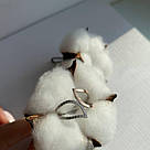 Срібна каблучка з вставками білих камінчиків і золотом "Флористика", фото 2