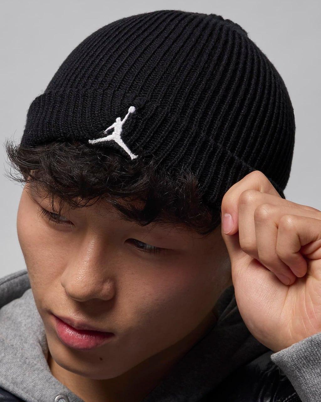 Шапка Jordan Terra Beanie чорна (FZ2055-010)