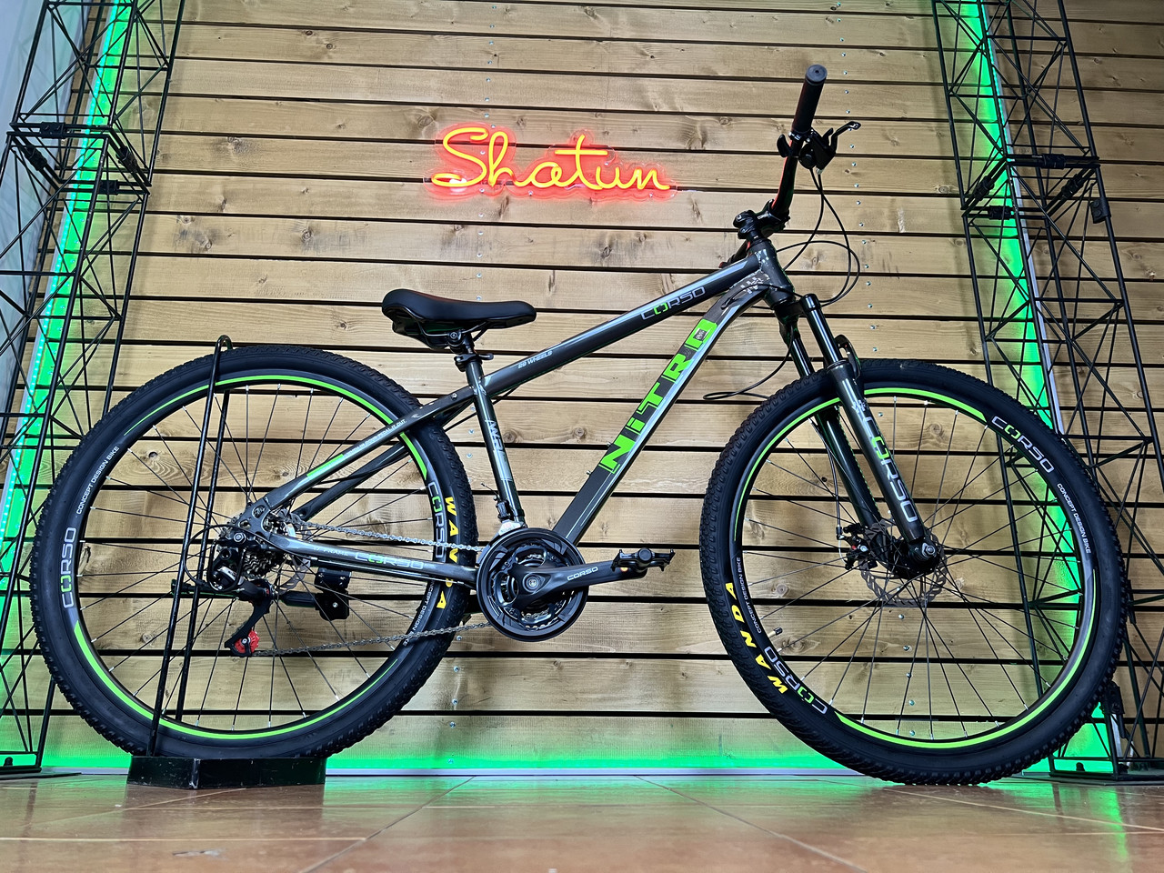 Велосипед гірський спортивний 29 Corso Nitro NT-29816 чорно-зелений на зріст 156-170 см