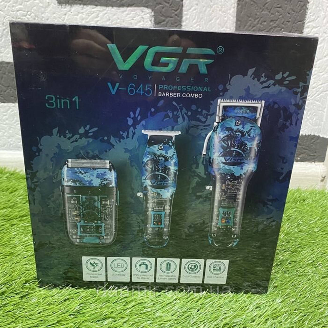 Комбо-набір для стрижки (машинка, тример та електробритва) VGR Professional LImited Edition Set Blue (V-645)
