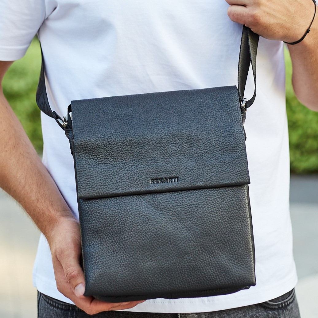 Чоловіча сумка через плече 22х26х5, спортивна крос боді, барсетка для документів та телефону, чорна, фото 1