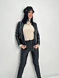 Лаконічна куртка жіноча демісезонна шкіряна куртка весняна курточка з екошкіри на осінь коротка куртка, фото 4