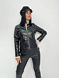 Лаконічна куртка жіноча демісезонна шкіряна куртка весняна курточка з екошкіри на осінь коротка куртка, фото 7