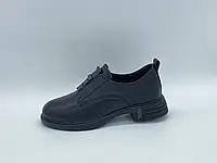 Чорні шкіряні туфлі на товстій підошві. Farinni. Розміри: 33, 34, 35, 36, 37, 38, 39, 40, 41, 42, 43.