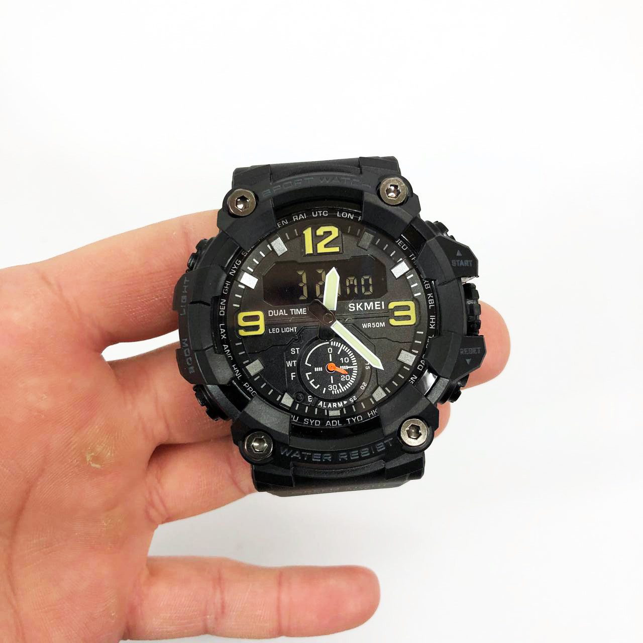 Спеціальні годинники для військових операцій SKMEI, Чоловічі круглі спортивні годинники QE-82, фото 1