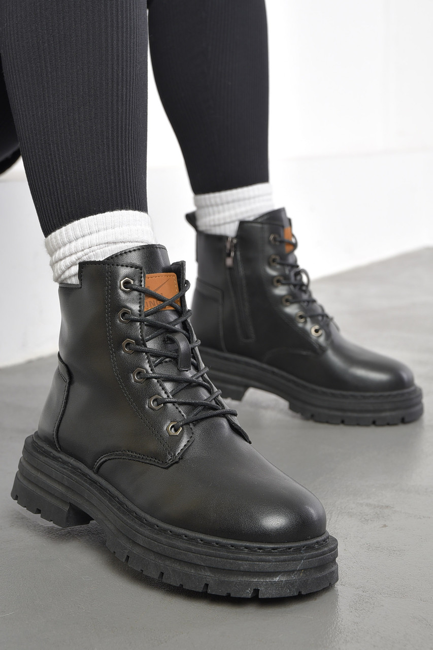 Черевики жіночі демісезонні чорного кольору 193516T Безкоштовна доставка, фото 1