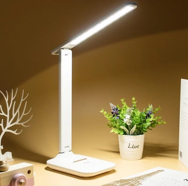 Лампа настільна LED 869