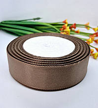 Стрічка репсова 2,5 см. Ціна за 1 метр. Колір  молочний шоколад.